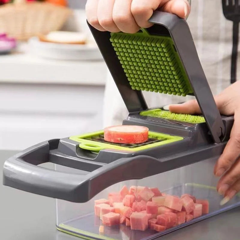 Advanced Vegetable Cutter - Wave Cut Pattern, Decorative Ridges for Veggies, Single Piece